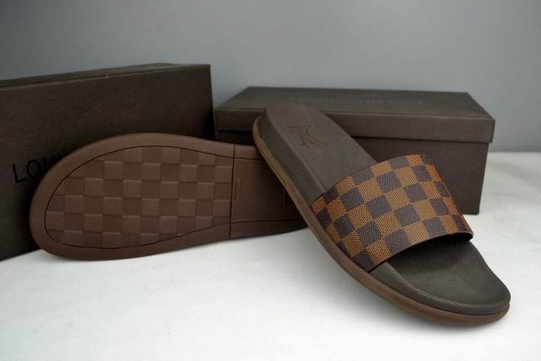 2017 LU slippers man 38-46-240